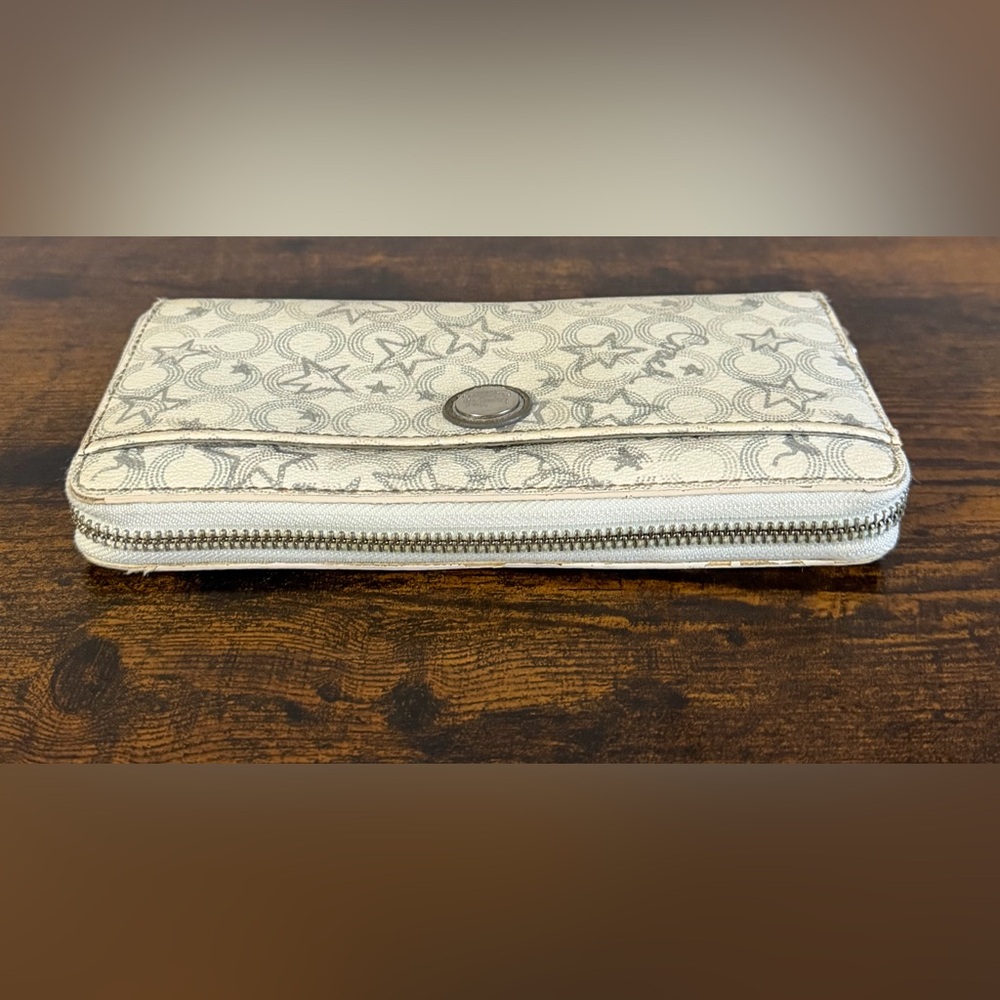 Coach Cream and Gray Women's Wallet-Y2K - Picture 3 of 11